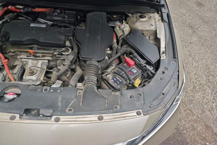 Used Honda Inspire 2019 Rui Hybrid 2.0L Jing Shang Edition China V Emission Standard Engine Bay Left