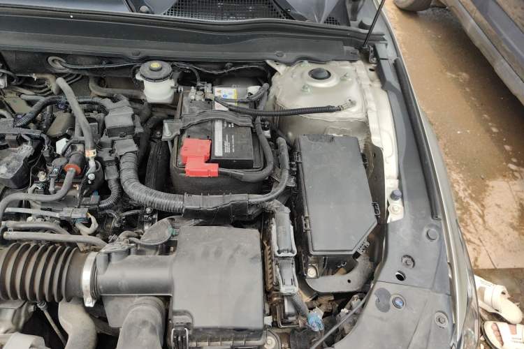 Used Honda Inspire 2019 260TURBO Elegant Edition China VI Emission Standard Engine Bay Left