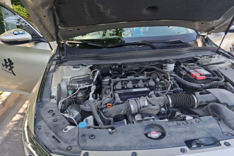 Used Honda Inspire 2019 260TURBO Elegant Edition China VI Emission Standard Engine Bay Right
