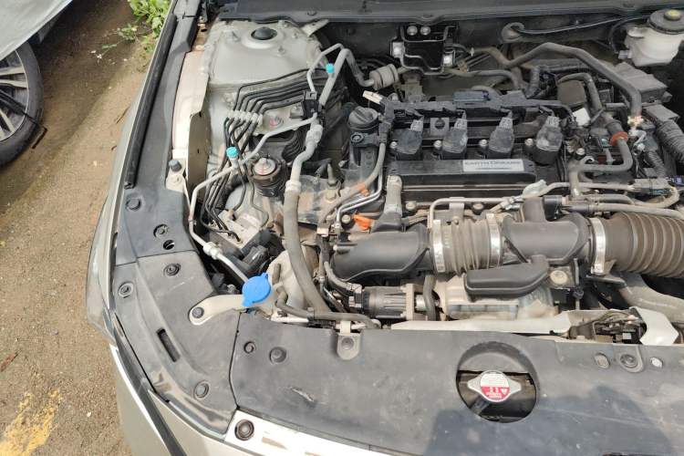 Used Honda Inspire 2019 260TURBO Elegant Edition China VI Emission Standard Engine Bay Right