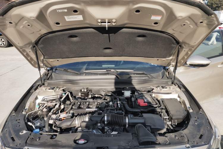 Used Honda Inspire 2019 260TURBO Elegant Edition China VI Emission Standard Engine Bay