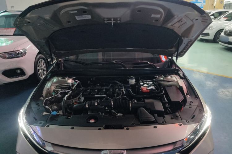 Used Honda Inspire 2019 260TURBO Elegant Edition China VI Emission Standard Engine Bay