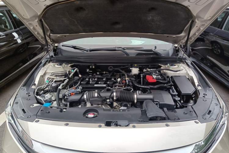 Used Honda Inspire 2019 260TURBO Elegant Edition China VI Emission Standard Engine Bay