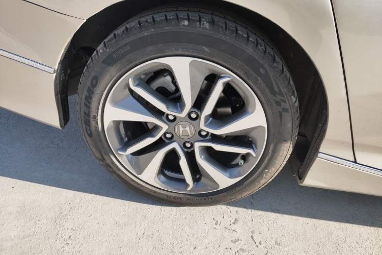 Used Honda Inspire 2019 260TURBO Elegant Edition China VI Emission Standard Exterior 8