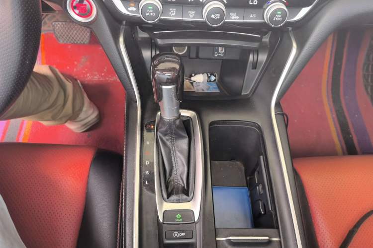 Used Honda Inspire 2019 260TURBO Jingyue Edition China VI Gear Lever