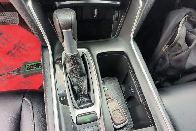 Used Honda Inspire 2019 260TURBO Elegant Edition China VI Emission Standard Gear Lever
