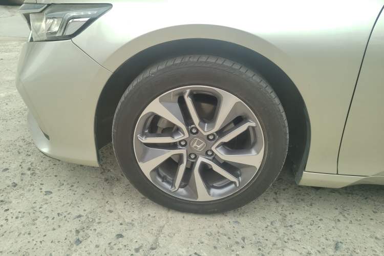 Used Honda Inspire 2019 260TURBO Elegant Edition China VI Emission Standard Left Front Wheel Hub