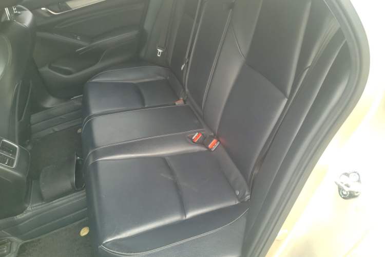Used Honda Inspire 2019 260TURBO Elegant Edition China VI Emission Standard Left Rear Seat