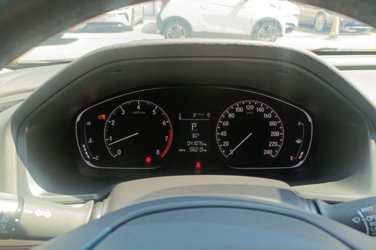 Used Honda Inspire 2019 260TURBO Elegant Edition China VI Emission Standard Odometer Close Up