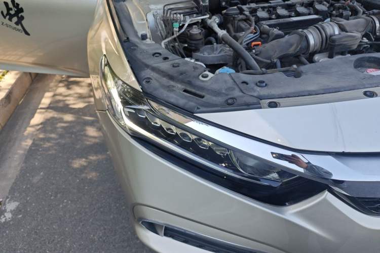 Used Honda Inspire 2019 260TURBO Elegant Edition China VI Emission Standard Right Front Headlight