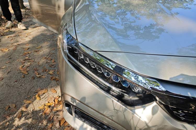 Used Honda Inspire 2019 Rui Hybrid 2.0L Jing Shang Edition China V Emission Standard Right Front Headlight