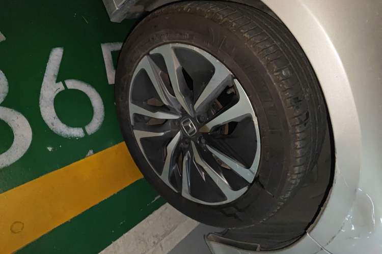 Used Honda Inspire 2019 Rui·Hybrid 2.0L Jingya Edition China VI Right Front Wheel Hub