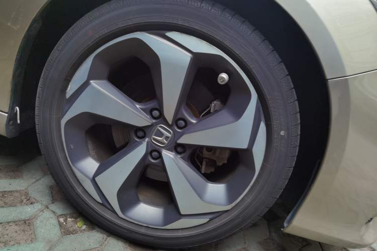 Used Honda Inspire 2019 Xing·Hybrid 2.0L Jingyue Version China V Right Front Wheel Hub