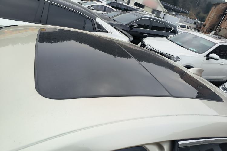 Used Honda Inspire 2019 260TURBO Elegant Edition China VI Emission Standard Roof