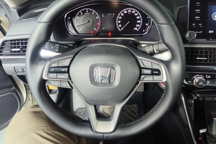 Used Honda Inspire 2019 260TURBO Elegant Edition China V Emission Standard Steering Wheel