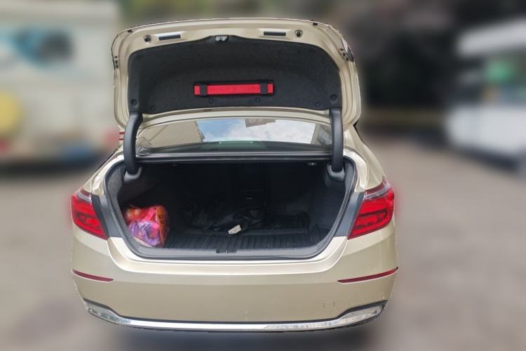 Used Honda Inspire 2019 Rui Hybrid 2.0L Jing Shang Edition China V Emission Standard Trunk