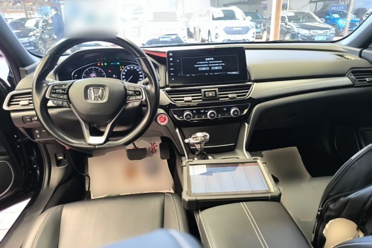 Used Honda Inspire 2022 260TURBO Elegant Edition Center Console