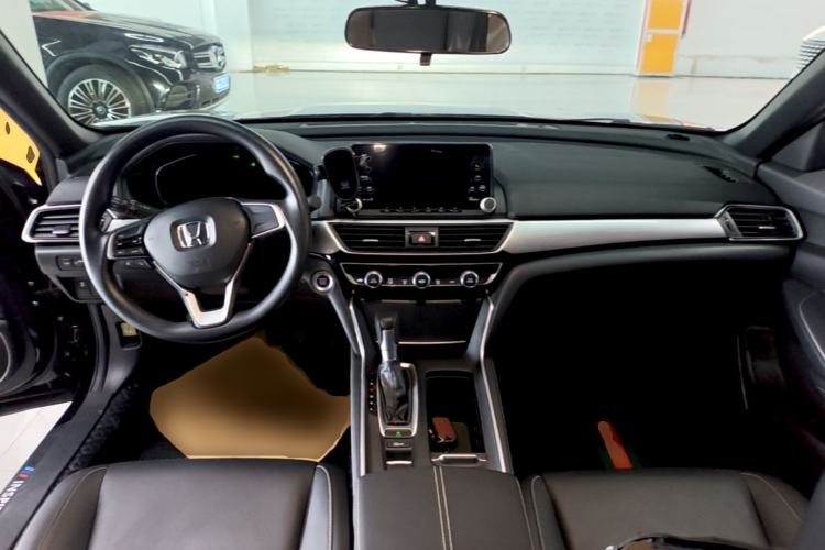 Used Honda Inspire 2022 260TURBO Elegant Edition Center Console