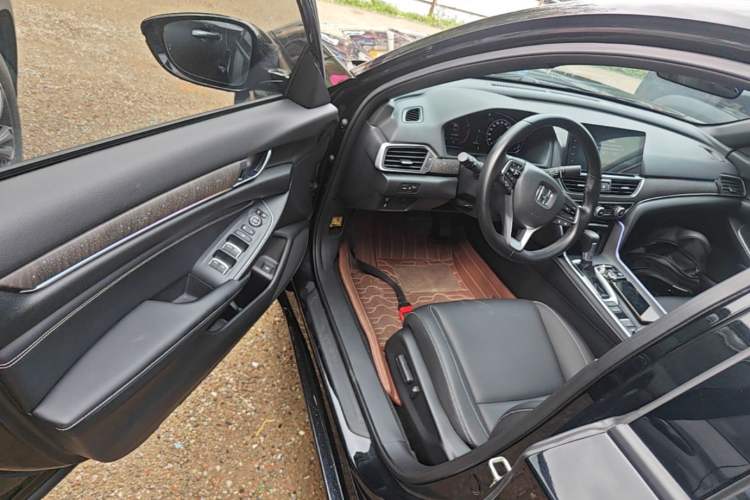 Used Honda Inspire 2022 260TURBO Elegant Edition Driver Seat