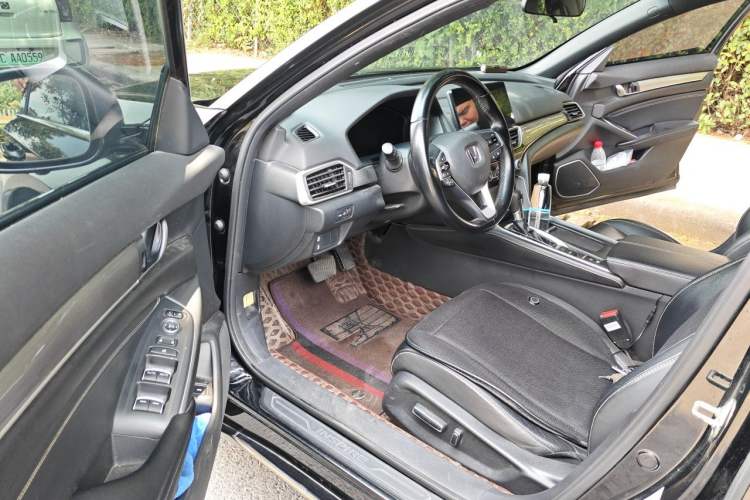 Used Honda Inspire 2022 260TURBO Elegant Edition Driver Seat