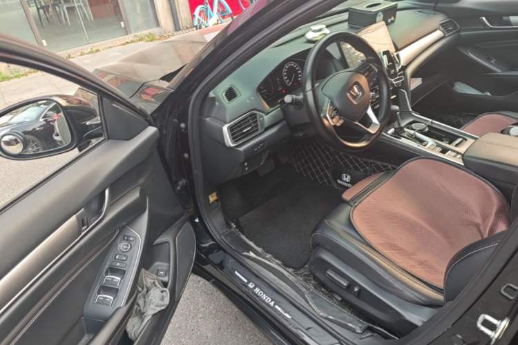 Used Honda Inspire 2022 260TURBO Elegant Edition Driver Seat