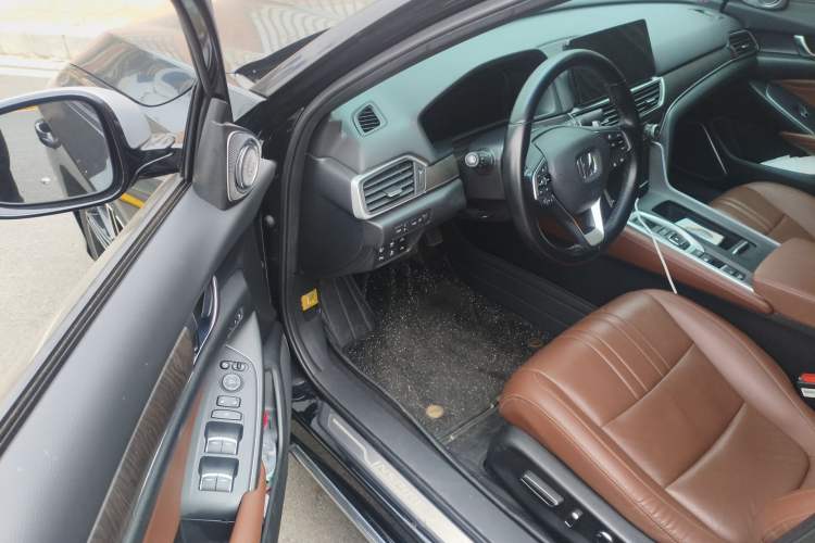 Used Honda Inspire 2022 Xing·Hybrid 2.0L Pure Edition Driver Seat