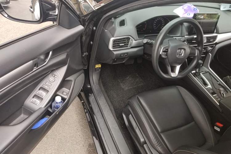 Used Honda Inspire 2022 260TURBO Elegant Edition Driver Seat