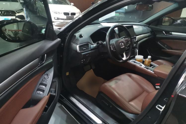 Used Honda Inspire 2022 Lingpai Hybrid 2.0L Pure Elegant Edition Driver Seat