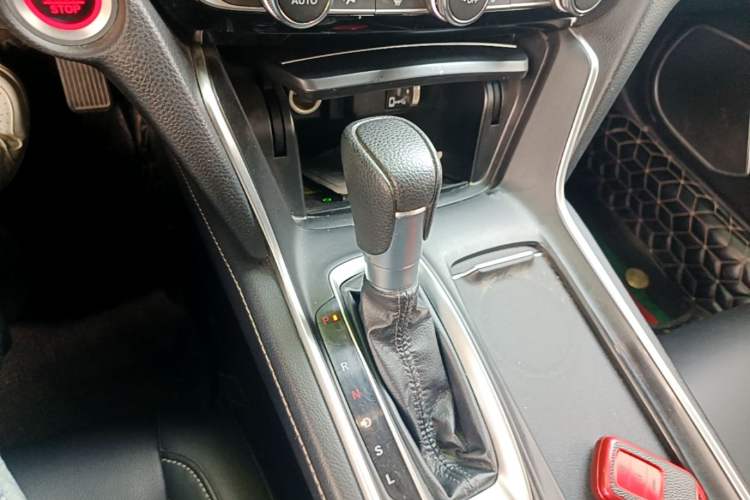 Used Honda Inspire 2022 260TURBO Elegant Edition Gear Lever