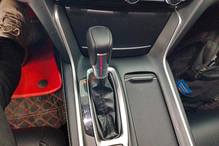 Used Honda Inspire 2022 260TURBO Elegant Edition Gear Lever