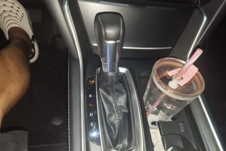 Used Honda Inspire 2022 260TURBO Elegant Edition Gear Lever
