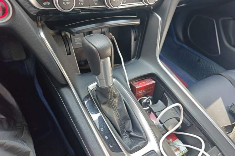 Used Honda Inspire 2022 260TURBO Elegant Edition Gear Lever