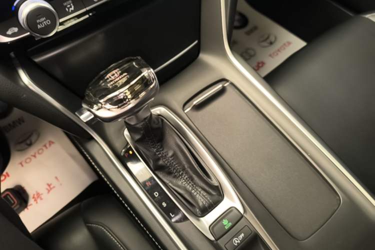 Used Honda Inspire 2022 260TURBO Elegant Edition Gear Lever