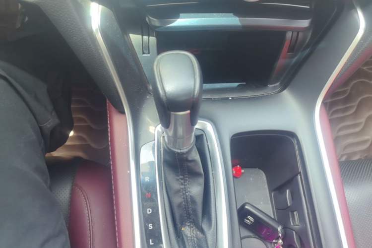 Used Honda Inspire 2022 260TURBO Jingyue Version Gear Lever