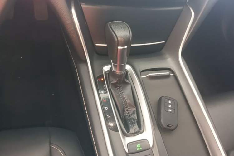 Used Honda Inspire 2022 260TURBO Elegant Edition Gear Lever