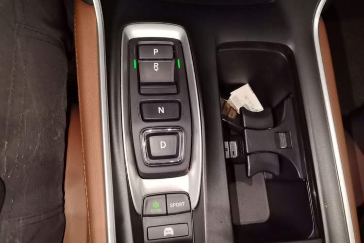 Used Honda Inspire 2022 Lingpai Hybrid 2.0L Pure Elegant Edition Gear Lever