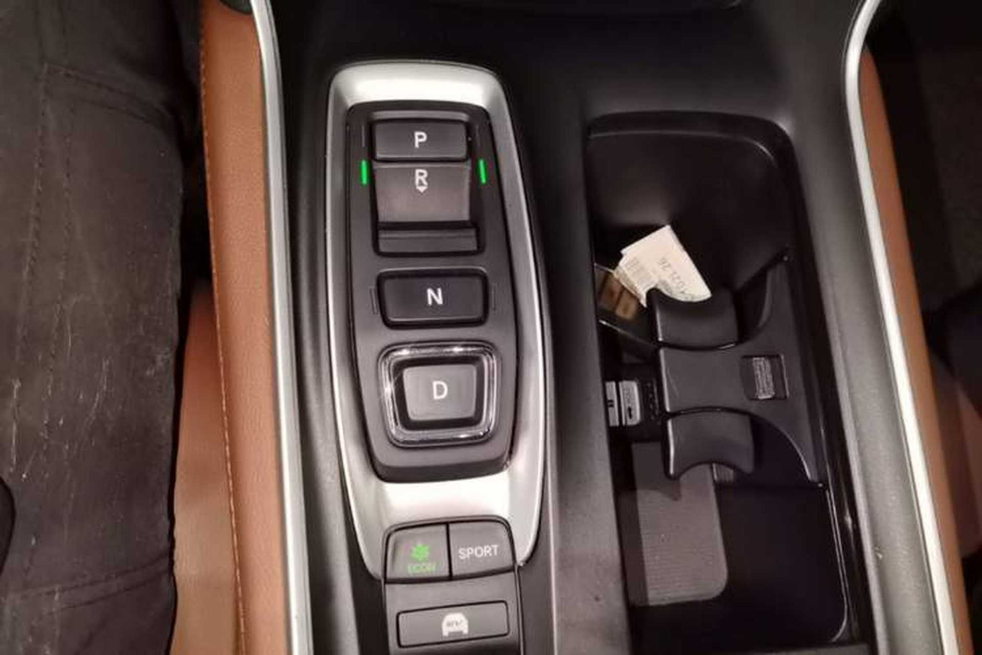 Used Honda Inspire 2022 Lingpai Hybrid 2.0L Pure Elegant Edition Gear Lever