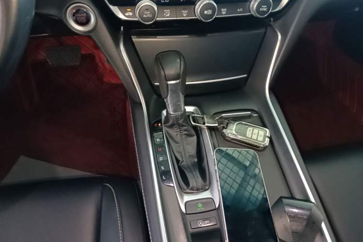 Used Honda Inspire 2022 260TURBO Elegant Edition Gear Lever