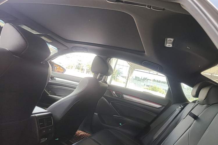Used Honda Inspire 2022 260TURBO Elegant Edition Headliner