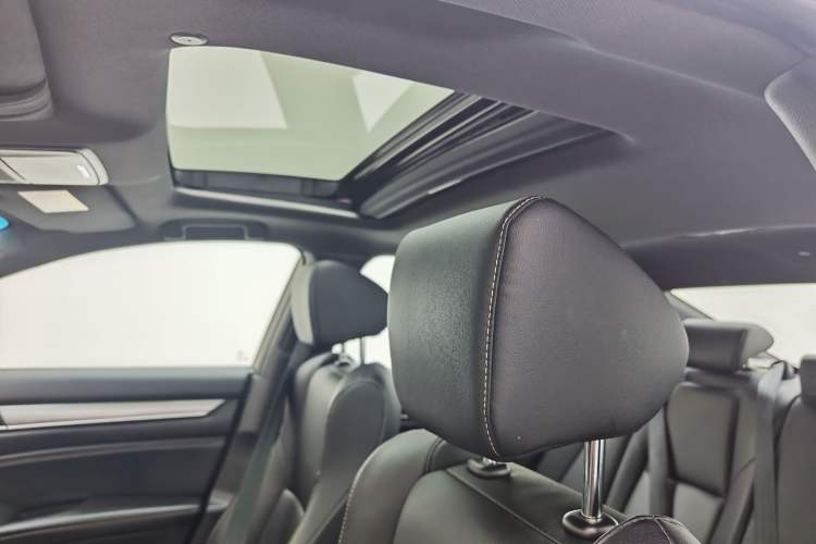 Used Honda Inspire 2022 260TURBO Elegant Edition Interior 5