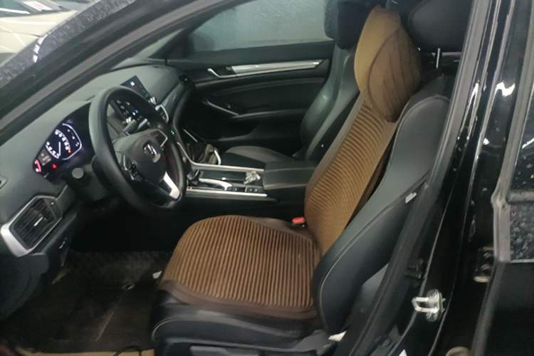 Used Honda Inspire 2022 260TURBO Elegant Edition Left Front Seat