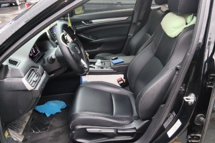 Used Honda Inspire 2022 260TURBO Elegant Edition Left Front Seat
