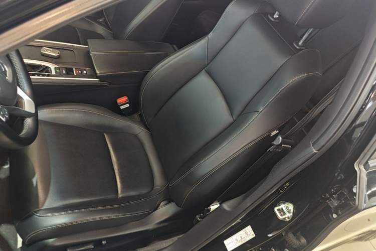 Used Honda Inspire 2022 260TURBO Elegant Edition Left Front Seat