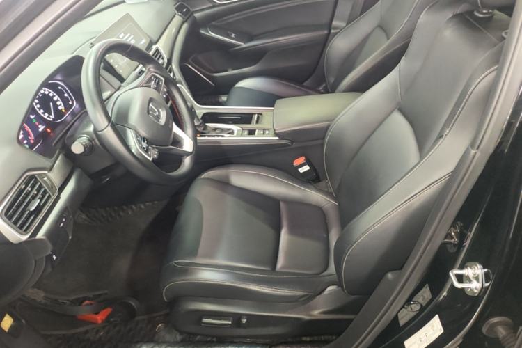 Used Honda Inspire 2022 260TURBO Elegant Edition Left Front Seat