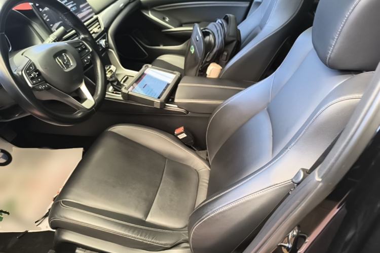 Used Honda Inspire 2022 260TURBO Elegant Edition Left Front Seat