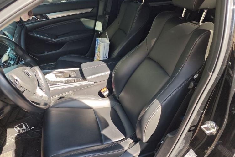 Used Honda Inspire 2022 260TURBO Elegant Edition Left Front Seat