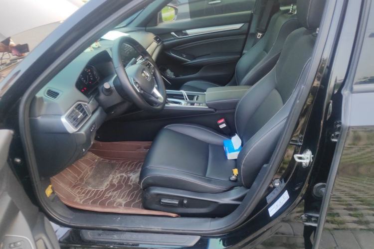 Used Honda Inspire 2022 260TURBO Elegant Edition Left Front Seat