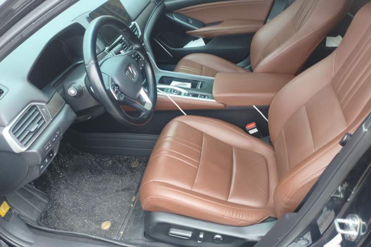 Used Honda Inspire 2022 Xing·Hybrid 2.0L Pure Edition Left Front Seat