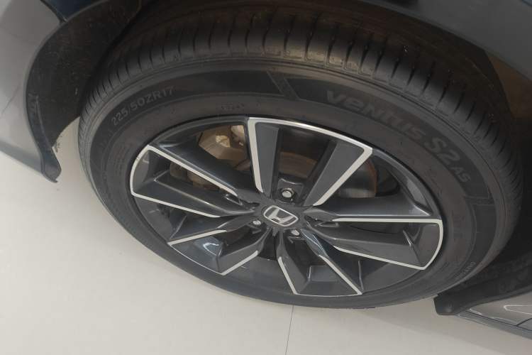 Used Honda Inspire 2022 260TURBO Elegant Edition Left Front Wheel Hub