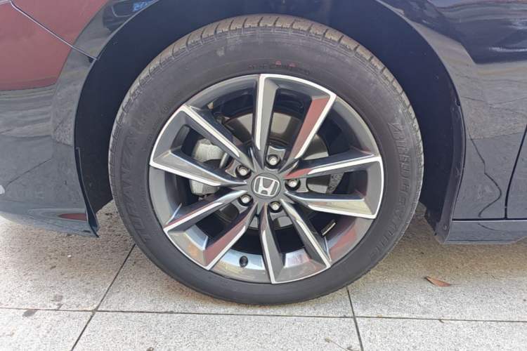 Used Honda Inspire 2022 260TURBO Elegant Edition Left Front Wheel Hub